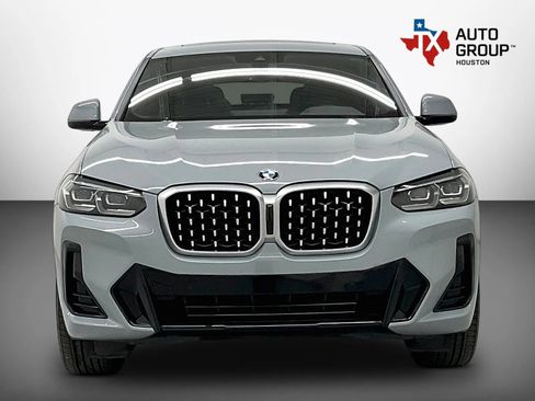 Used 2024 BMW X4 xDrive30i w/ M Sport Package AWD/4WD image 7