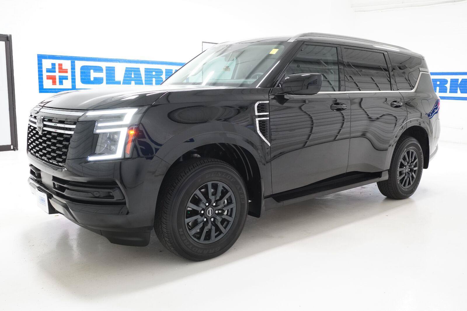 Used 2025 Nissan Armada SV RWD image 28