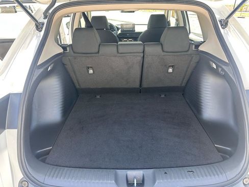 Used 2023 Honda HR-V LX image 20