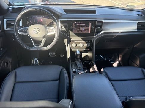 Used 2021 Volkswagen Atlas Cross Sport SEL R-Line image 26