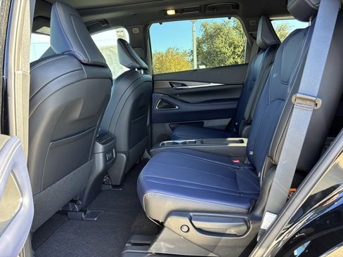 New 2026 INFINITI QX60 Sport w/ Dark Cargo Package image 19
