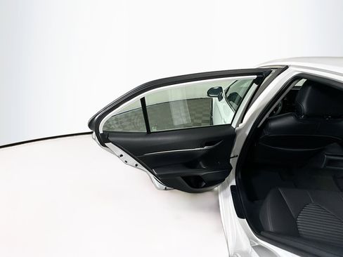 Used 2024 Toyota Camry SE FWD image 26