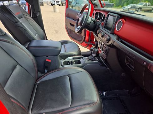 Used 2020 Jeep Wrangler Unlimited Rubicon AWD/4WD image 10