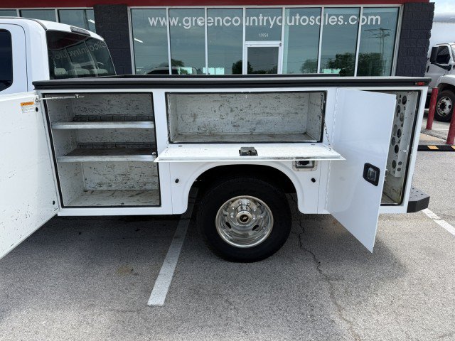 Used 2017 Ford F350 XL w/ Power Equipment Group RWD image 13