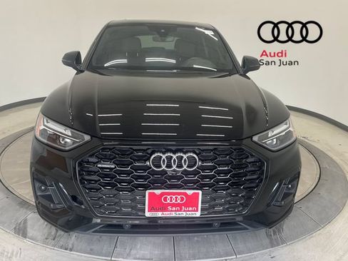 Used 2022 Audi Q5 2.0T Premium Plus w/ Premium Plus Package AWD/4WD image 2
