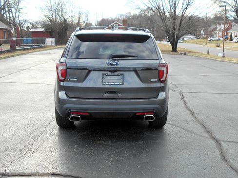 Used 2016 Ford Explorer Sport w/ Equipment Group 401A image 7