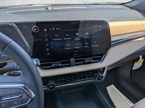 New 2026 Chevrolet Equinox ACTIV w/ Convenience Package III AWD/4WD image 12