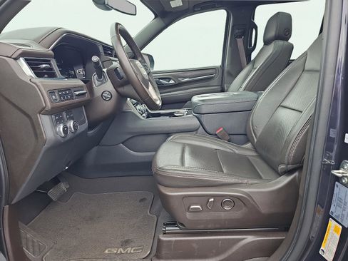 Used 2023 GMC Yukon Denali image 18