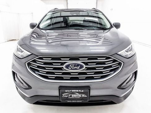 Used 2022 Ford Edge SE image 11
