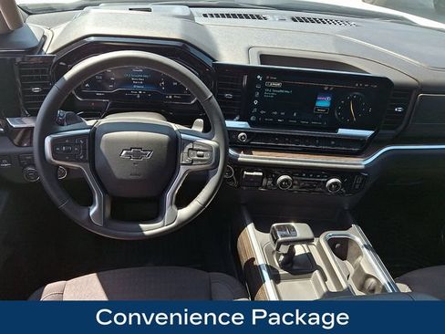 Used 2025 Chevrolet Silverado 1500 RST AWD/4WD image 3