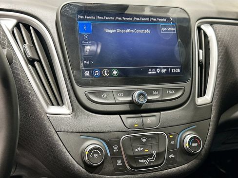 Used 2025 Chevrolet Malibu RS w/ LPO, Floor Liner Package FWD image 15