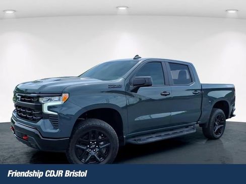 Used 2026 Chevrolet Silverado 1500 LT Trail Boss w/ Convenience Package II AWD/4WD image 1
