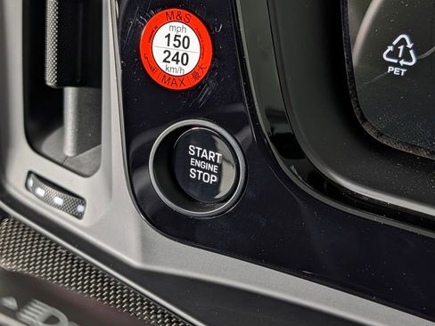 New 2026 Porsche Cayenne GTS image 33