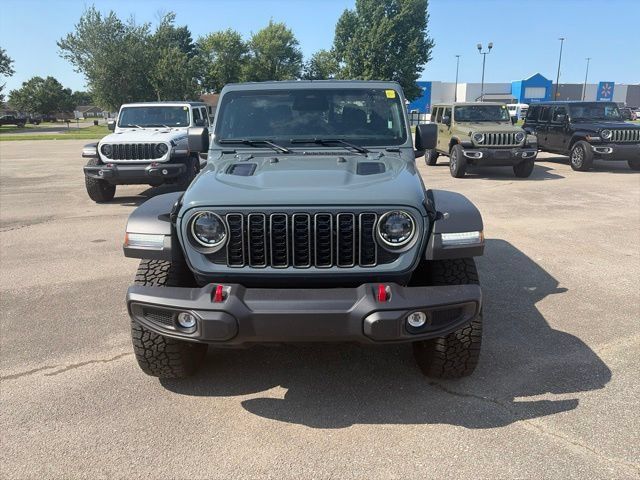 Used 2026 Jeep Gladiator Rubicon AWD/4WD image 9
