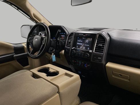 Used 2016 Ford F150 XLT w/ Equipment Group 302A Luxury AWD/4WD image 20