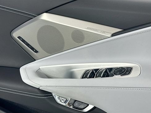 Used 2024 Chevrolet Corvette Stingray Premium Conv w/ Z51 Performance Package RWD image 17