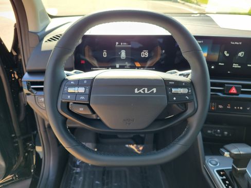 Used 2026 Kia Sportage EX w/ EX Panorama Roof Package FWD image 22