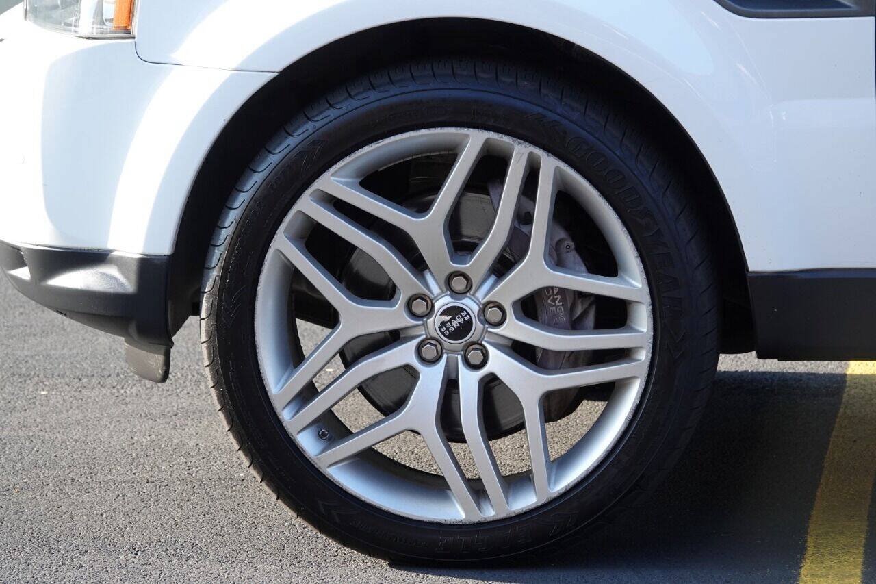 Used 2011 Land Rover Range Rover Sport Supercharged AWD/4WD image 51