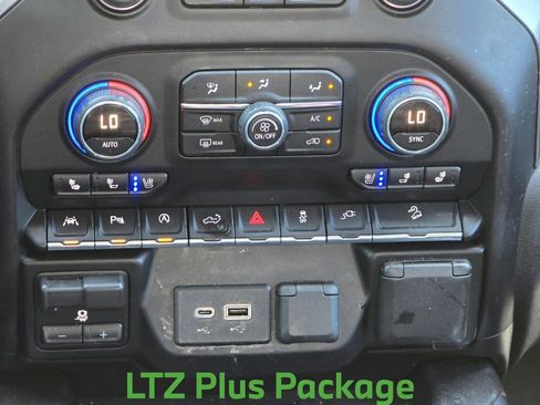 Used 2019 Chevrolet Silverado 1500 LTZ w/ LTZ Plus Package AWD/4WD image 21