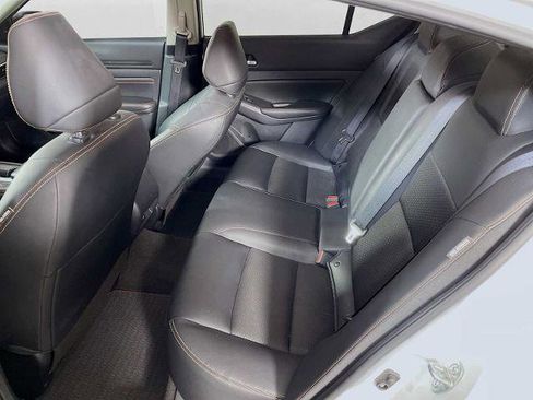 Certified 2022 Nissan Altima 2.5 SR w/ Midnight Edition Package image 22