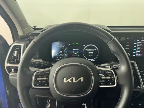 Used 2023 Kia Sorento SX image 20