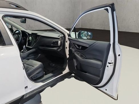 Used 2024 Subaru Outback Limited XT w/ Popular Package #2 AWD/4WD image 19