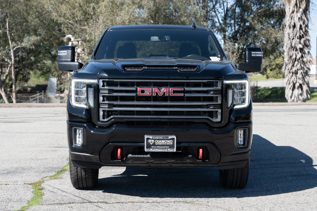 Used 2023 GMC Sierra 2500 AT4 AWD/4WD image 3