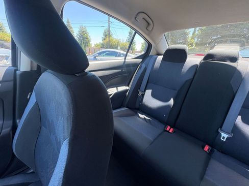 Used 2025 Nissan Versa SV FWD image 37