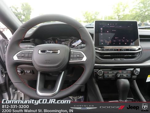 New 2025 Jeep Compass Trailhawk w/ Sun & Sound Group image 11