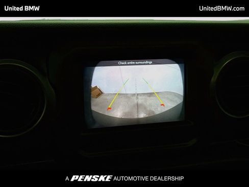 Used 2022 Jeep Wrangler Unlimited Sport AWD/4WD image 16