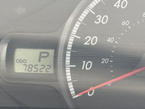 Used 2014 Toyota Sienna L image 56