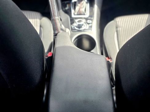 Used 2016 MAZDA MAZDA3 i Touring w/ Popular Equipment Package FWD image 24