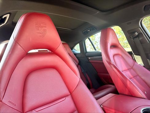 Used 2023 Porsche Panamera Platinum Edition RWD image 28