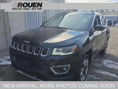 Used 2018 Jeep Compass Limited w/ Navigation Group image 1