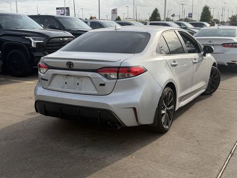 Used 2024 Toyota Corolla SE image 5