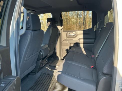 Used 2026 Chevrolet Silverado 1500 Custom image 21