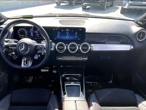 Used 2025 Mercedes-Benz GLB 35 AMG 4MATIC image 16