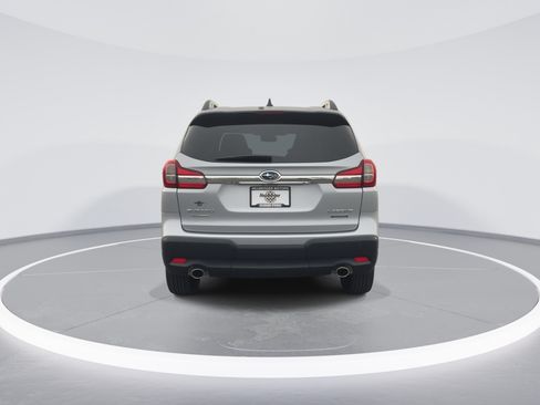 Used 2022 Subaru Ascent Touring AWD/4WD image 6