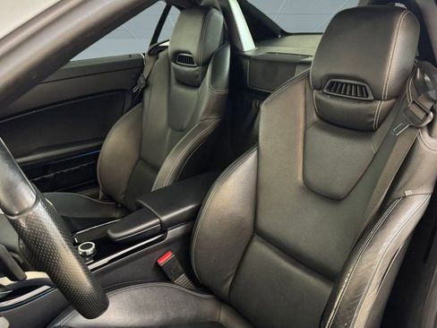 Used 2017 Mercedes-Benz SLC 300 image 37