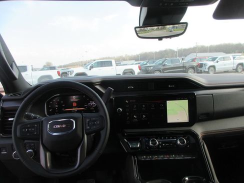 New 2026 GMC Sierra 2500 AT4 w/ AT4 Premium Plus Package image 16