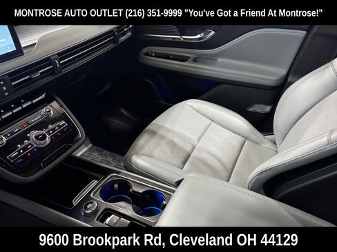 Used 2022 Lincoln Corsair AWD w/ Premium Package image 14