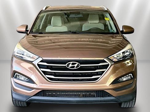 Used 2016 Hyundai Tucson SE w/ Option Group 02 AWD/4WD image 2