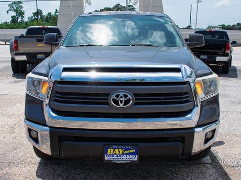 Used 2014 Toyota Tundra SR5 w/ SR5 Upgrade Package RWD image 9