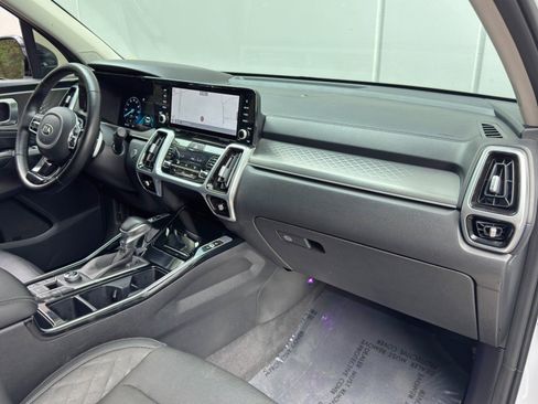 Used 2021 Kia Sorento SX FWD image 14