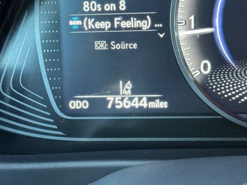 Used 2021 Lexus UX 200 w/ Accessory Package (Z1) FWD image 29