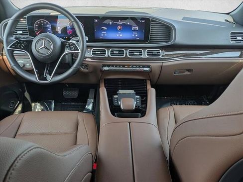 Used 2024 Mercedes-Benz GLE 350 4MATIC image 19