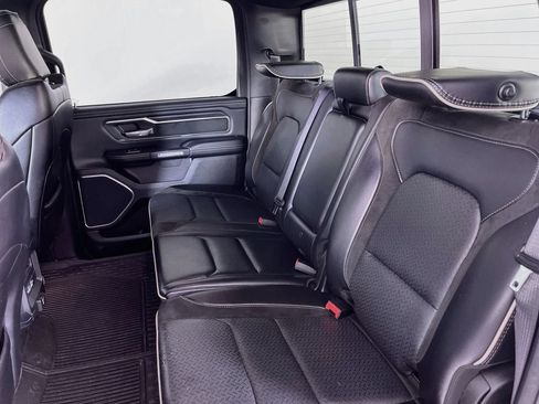 Used 2023 RAM 1500 Laramie AWD/4WD image 32