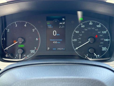 Certified 2025 Toyota Corolla LE FWD image 25