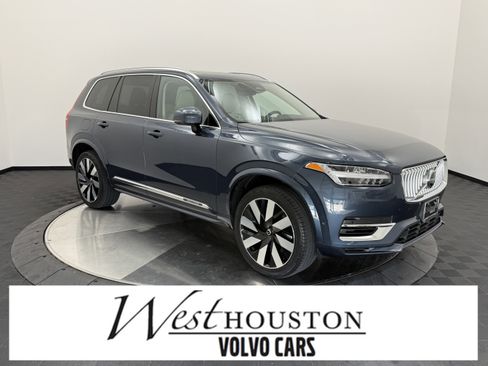 Used 2023 Volvo XC90 T8 Ultimate image 1