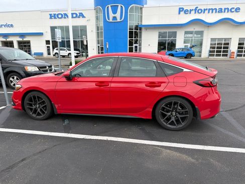 Used 2023 Honda Civic Sport Touring image 12